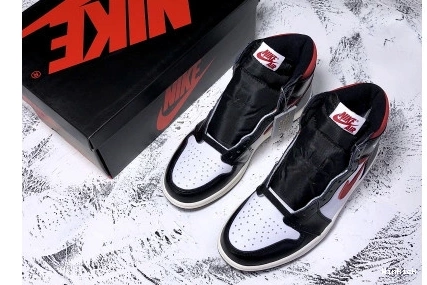 RED AIR WHITE 1 555088-061 GYM JORDAN BLACK 0813
